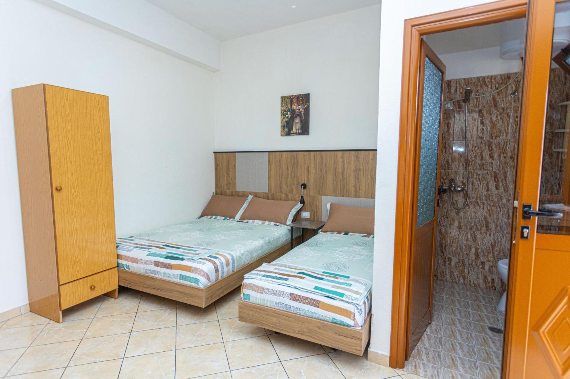 Hotel Olti Vlore Exterior photo